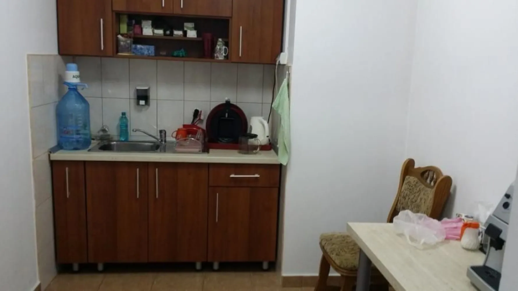 BRASADAS vinde ap 2 cam tip mansarda pe Ady Endre. - Agenția imobiliara BRASADAS vinde apartament tip mansarda pe Ady Endre cu 2 camere, living mare bucatarie si baie.
Www.brasadas.com.