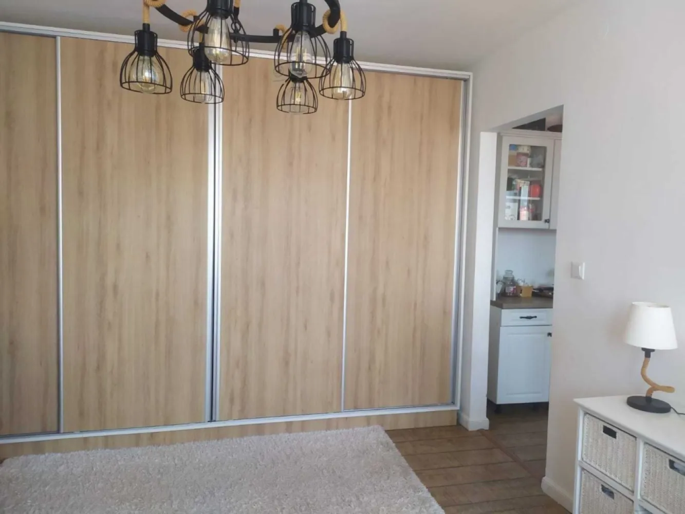 BRASADAS vinde ap ultracentral cu 3 camere. - Agentia Imobiliara BRASADAS vinde apartament cu 3 camere , ultracentral. Zona linistita , beci, loc de parchare in curte inchisa. Renovat, mobilat, utilat.
www.brasadas.com.