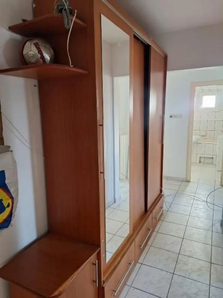BRASADAS vinde ap 2 cam 4/4 RENOVAT Carpati II - Agenția imobiliara BRASADAS vinde apartament partament cu 2 camere, beci , proaspat RENOVAT , geamuri termopan, usa metalica, centrala gaz.
www.brasadas.com.