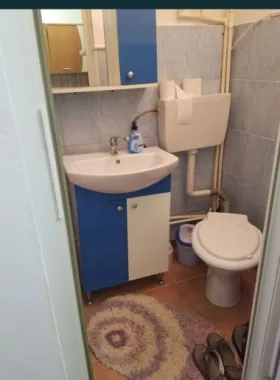 Vand Garsoniera Navodari