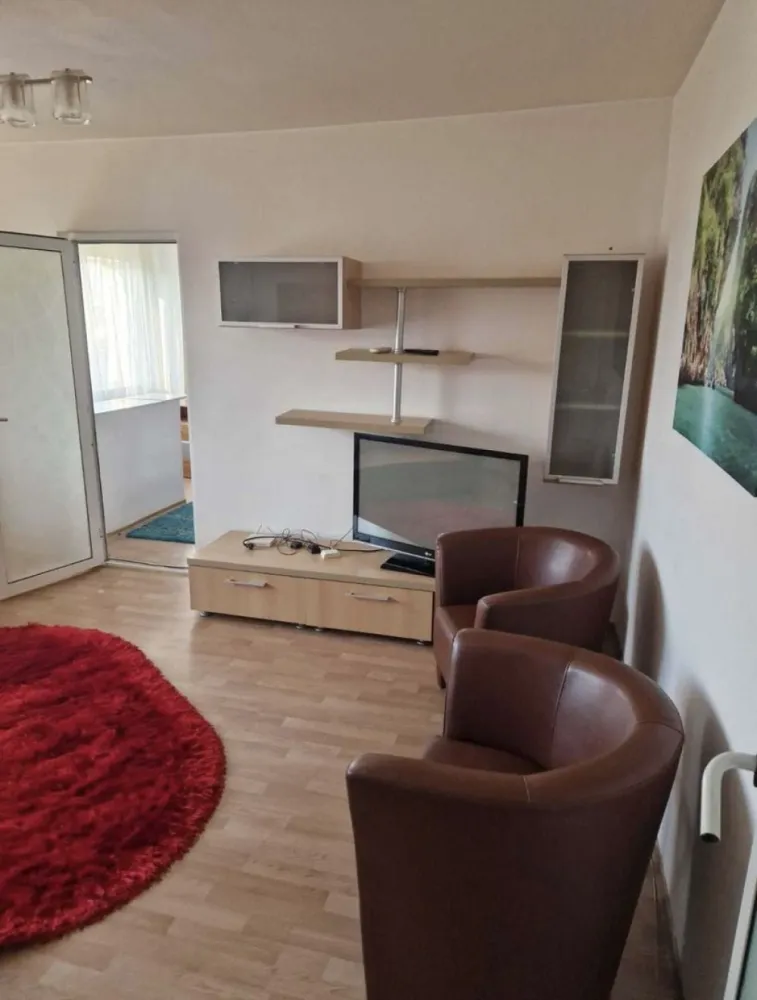 Apartament Constanta 2 camere etaj 4/4, centrala pe gaz - Apartamentul se vinde cu tot ce e în poze, mașina de spălat rufe, TV, centrala pe gaz, frigider, aragaz, aer condiționat!