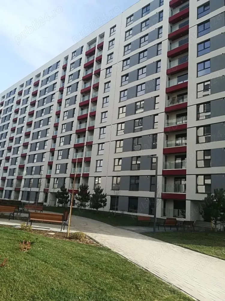 Garsonieră lux, bloc nou, Ansamblul 21 Politehnica Residence - Garsonieră lux, Ansamblul 21 Politehnica Residence

Proprietar, prima inchiriere, garsonieră nouă şi spaţioasă, cu finisaje superioare, modern mobilată și complet utilată, cu electrocasnice noi, de calitate superioară, cost întreținere minim, pază permanentă, aproape de metrou și mai multe mijloace de transport, acces imediat la centrul comercial Carrefour Lujerului Supernova, Mall Plaza şi AFI Cotroceni, în imediata vecinătate a mai multor instituţii de învăţământ, lângă Parcul Politehnica.
Exclus agenţii imobiliare.