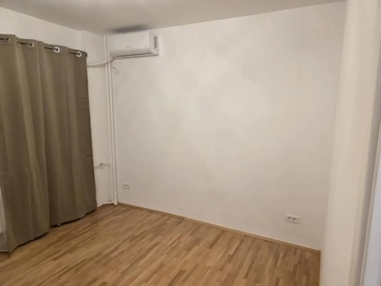 Apartament 2 camere de inchiriat zona Tineretului - Apartament 2 camere complet renovat, se poate inchiria mobilat sau nemobilat, pretabil si pt societati fiind la parter.