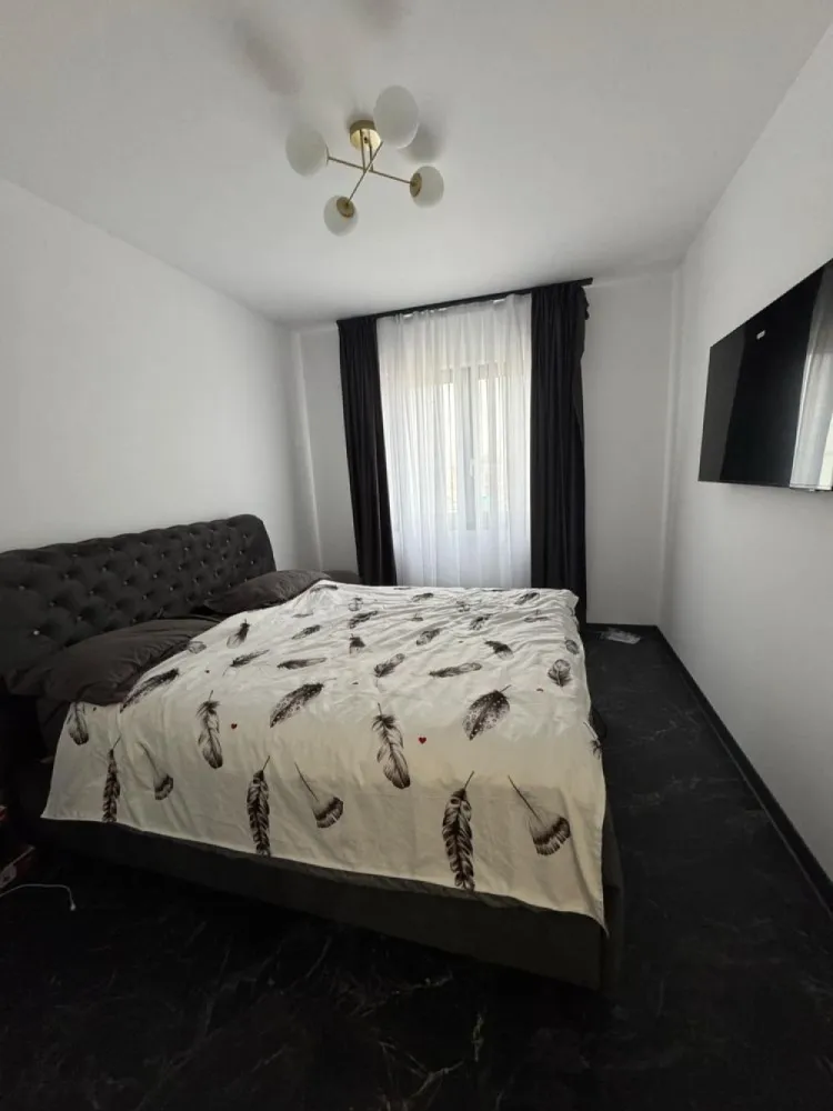 Vand casa str. Giulia ( odoreului )