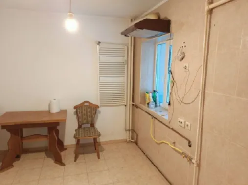 Proprietar apartament 2 camere central