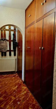 Apartament 4 camere, decomandat. Sector 1