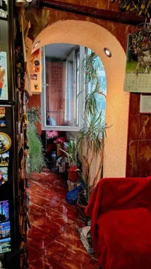 Apartament 4 camere, decomandat. Sector 1