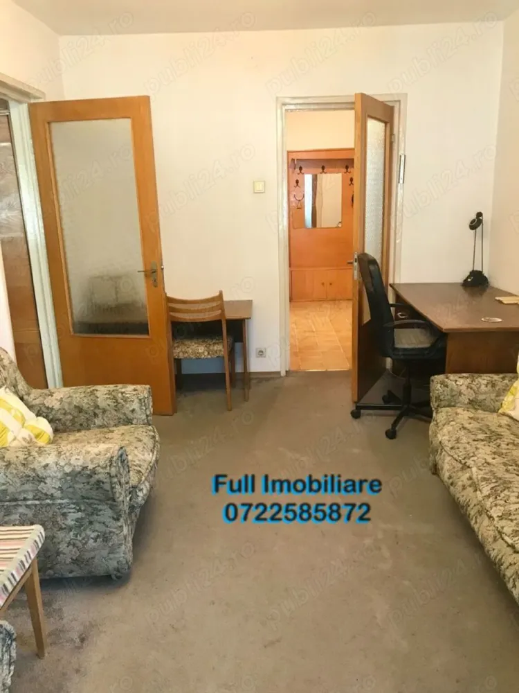 Timpuri Noi-Facultati - Vand 2 camere 54 MP, semidecomandat, 2 10, bloc 1985, 2 balcoane, 3 aparate AC, se vinde mobilat si utilat clasic, liber. Ideal pentru familie sau investitie pentru inchiriere. Apartamentul poate fi transformat in 3 camere prin unirea bucatsriei cu balconul si holul care sunt foarte generoase si poate fi transformat in apartament decomandat.
In apropiere se gasesc Metrou Timpuri-Noi, cca.7 min, Parcul Tineretului, Piata Norilor, Facultstile Titulescu si Maiorescu, la cca. 20 min de mers pe jos de Centrul Vechi .
pret 125.000 EURO