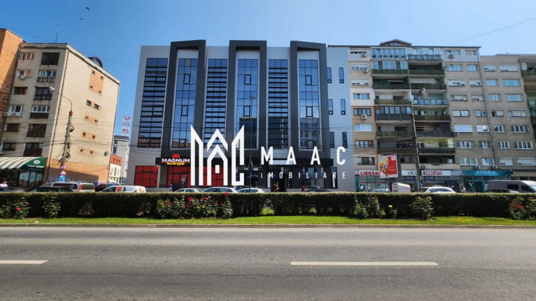 Spațiu de birouri | Etaj 3 | Expunere | Mihai Viteazu - Ultimul etaj disponibil – Etajul 3, spațiu de birouri A+ pentru închiriere în Sibiu

Cauți un spațiu retras, luminos și cu un view privilegiat? Etajul 3 din clădirea de birouri clasa A+ de pe Bulevardul Mihai Viteazu îți oferă exact acest avantaj.

Etaj superior, cu priveliște și lumină naturală generoasă
Aproximativ 300 mp utili – spațiu ideal pentru birouri de creație, arhitectură, coaching sau echipe de management
Liniște, discreție și o atmosferă propice pentru concentrare și eficiență
Posibilitate de închiriere individuală sau împreună cu alte etaje

Acces facil, parcări în zonă, apropiere de restaurante și facilități esențiale. O alegere inteligentă pentru companiile care vor mai mult decât un simplu birou.