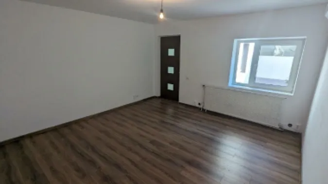 Casa de Vanzare Crangasi | 3 Camere | 5 min de mers Metrou Crangasi