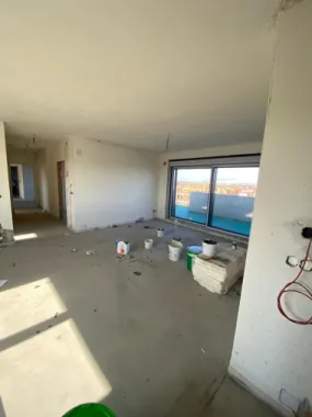 BRASADAS vinde PENTHOUSE NOU cu 3 camere 220mp in BUTTERFLY 3.
