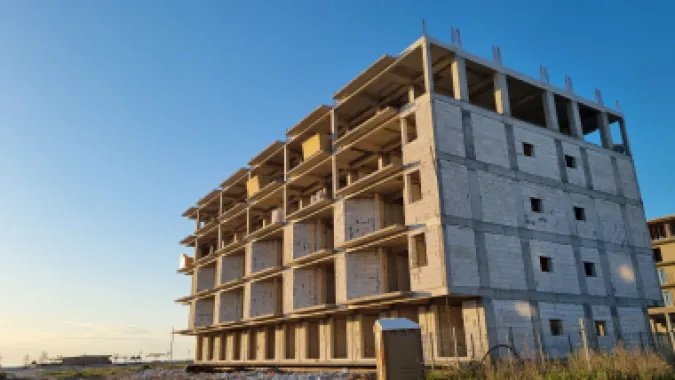 Ag. Eu. vinde Ap. 2 Cam. 40 mp Parter An bloc 2023 Mamaia Nord