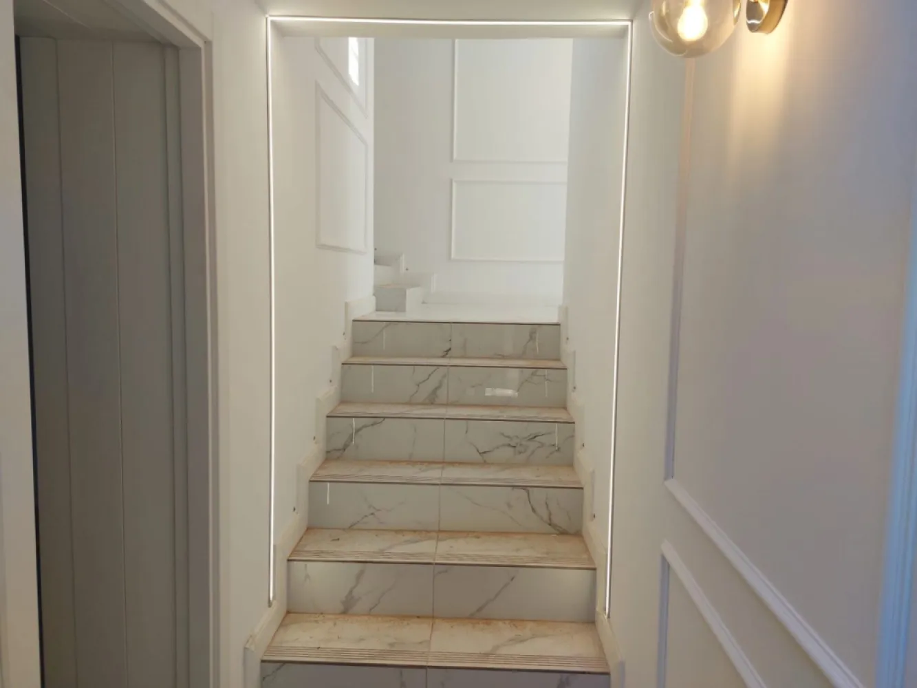 Ag EUROPA vinde casa 4 cam RENOVAT 160mp ULTRACENTRAL - Agenția EUROPA vinde casa RENOVATA cu 4 camere in zona ULTRACENTRALA 160mp