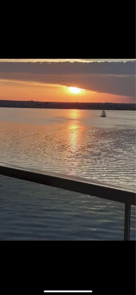 Apartament Solid House Residence Mamaia - Complex Solid House Residence

O Baie
O Bucătărie
Dormitor cu bat dublu
Living cu canapea extensibila
Balcon cu vedere la lac
Loc de parcare cu telecomanda pentru bariera
57 mp2 etaj 3