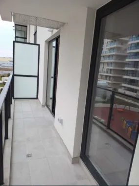 2 apartamente de vanzare