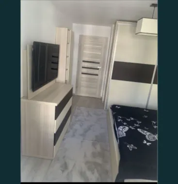 Studio,52 mp,mobilat, nou