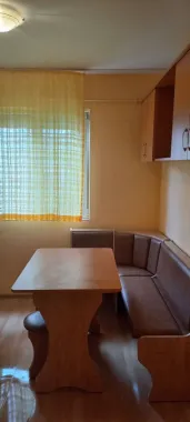 BRASADAS vinde ap 1 cam etaj 3/4 Soarelui.