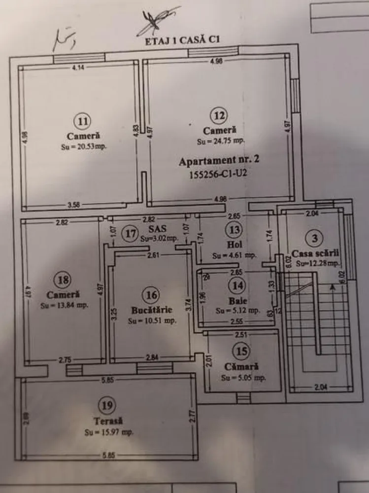BRASADAS vinde ap 3 cam la casă - parter sau etaj zona 14 Mai. - Agentia Imobiliara BRASADAS vinde casa cu două apartamente separate, aproape identice, unul la parter, al doilea la etajul 1, fiecare cu câte 3 camere. 
Ambele sunt de vânzare, împreună sau separat.
Fiecare apartament are o suprafață de circa 100 mp și dispune de câte trei camere, câte o bucătărie și câte o baie.
Carte funciară - separată, utilități complet separate.
Locuința este mobilată parțial.
Fundația solidă are un metru înălțime, fiind construită după inundațiile din 1970.
Locuri de parcare în curte, și două garaje separate, cu cf separat.
Situată într-o zonă liniștită, casa se află aproape de Liceul Ortodox - 300 metri, parc peste drum și benzinărie - la 80 de metri, Magazin LIDL la 300 metri.
Ai acces facil la transportul public, cu stația de autobuz și cea de taxi la câțiva pași.
In apropiere este un parc, farmacie, magazin alimentar.
Www.brasadas.com.