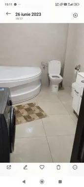 Vând casă P+M , în Păulești Str Principala