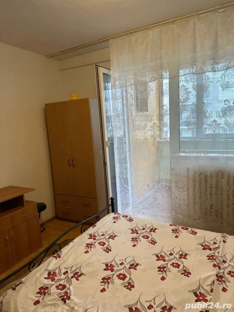 Vînd apartament 2 camere în cluj str.Vidraru. - Două camere,bucătărie, baie,2 balcoane închise.Mobilat și utilat.Se află în Cluj Napoca strada Vidraru,aproape de stații auto,școli,bănci, facultăți și magazine.