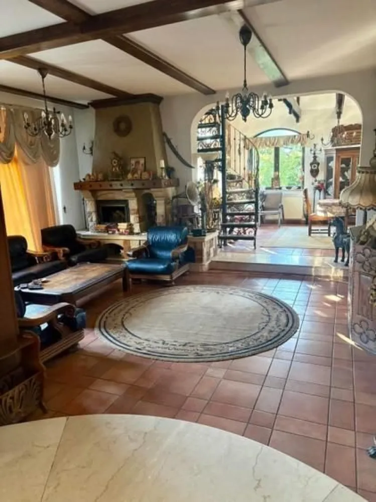 Casa individuală de vânzare Snagov - Vă propun spre vânzare o Vilă spectaculoasă în Izvorani-Lacul Snagov

Pret-595.000€‼️‼️‼️
📞 ￼⁨0724 692 733⁩

- locație excelentă👌
- vilă P+1+M
- drum privat
-950 mp suprafața totală
-750 locuință
-200 mp anexe
-teren 4000 mp
-7 camere
-Living generos cu ferestre mari
-Bucatarie foarte spatioasa
-4 Dormitoare
-3 bai, dintre care una cu sauna.
- vedere panoramica la Lacul Snagov
-piscina proprie 
-2 foisoare cu suprafata de 124 mp, respectiv 106 mp
-Terase largi, cu vedere panoramica catre Lacul Snagov👌
Posibilitatea achiziționării acces lac în fața proprietății ‼️
-Foisor &terasa
- bucatarie de vara
-garaj cu 4 locuri de parcare acoperite 
-casa separata pentru musafiri
-fațada de 60 de metri
-materiale premium

Pret-595.000€‼️‼️‼️