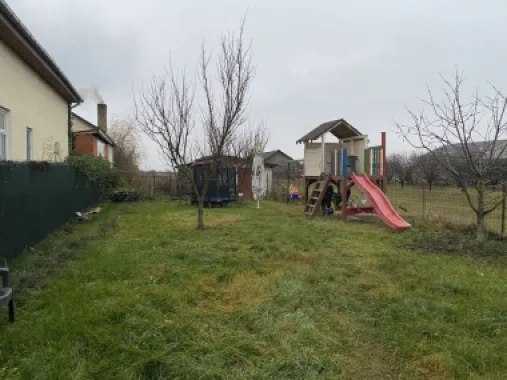 Vand casa in Amati