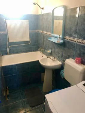 BRASADAS vinde ap 2 cam etaj 4/4 ULTRACENTRAL