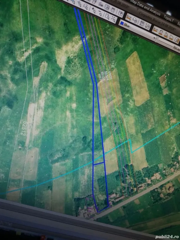 Vând teren intravilan + extravilan Corpadea, jud. Cluj - Persoană fizică vând teren intravilan în suprafață de 3.856 mp, situat în localitatea Corpadea, județul Cluj, cu toată documentația în regulă.

Terenul este amplasat direct la drumul județean DN16, având front stradal de 30 m, ideal pentru construcție locuință, investiție sau dezvoltare.

În continuarea terenului intravilan se află un teren extravilan cu suprafața de 5.000 mp, oferind posibilitate de extindere sau utilizare agricolă.

Prețuri:

Teren intravilan: 36 euro mp
 Preț total intravilan: 138.816 euro

Teren extravilan: 5 euro mp
 Preț total extravilan: 25.000 euro

 Preț total pentru ambele terenuri: 163.816 euro

Vânzare direct de la proprietar.
Pentru informații suplimentare sau vizionare, vă rog să mă contactați.

Tel.