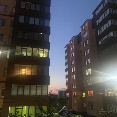 VANZARE sau SCHIMB DIRECT PROPRIETAR a 2 apartamente cu 2 camere