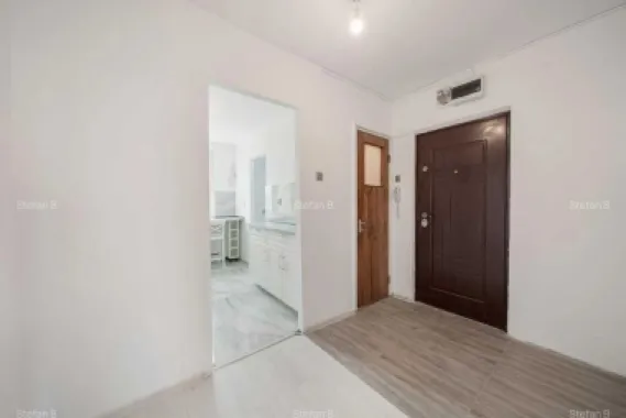 Apartament 3 camere decomandat + boxa - Drumul Taberei