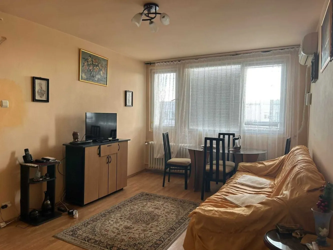 Apartament 2 camere, zona Baba Novac, direct proprietar - Proprietar, vand apartament 2 camere, Intrarea Reconstrucției, 5 min mers pe jos Parc IOR/Park Lake, 10 min statie Metro Dristor, 3 min STB 70,79, bloc reabilitat termic, clasa energetica B, suprafata totala 51.3 mp, partial/total mobilat.