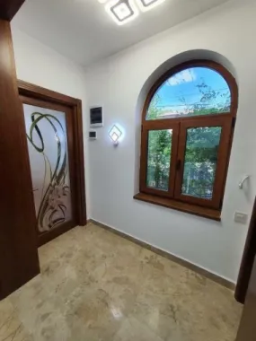 Închiriem ap in casa Cotroceni