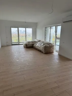 Pers fizică - Apartament de vis cu 3 camere şi vedere superba spre lac!