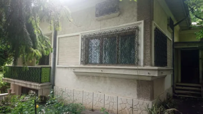 Vand casa tip vila, zona Copou