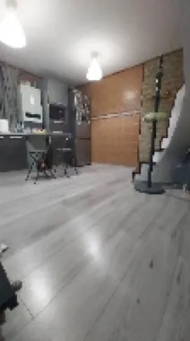 Casa P+1 ,zona Antiaeriana