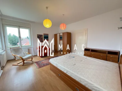 Penthouse 4 camere | 2 bai | Decomandat | Balcon | Sub Arini