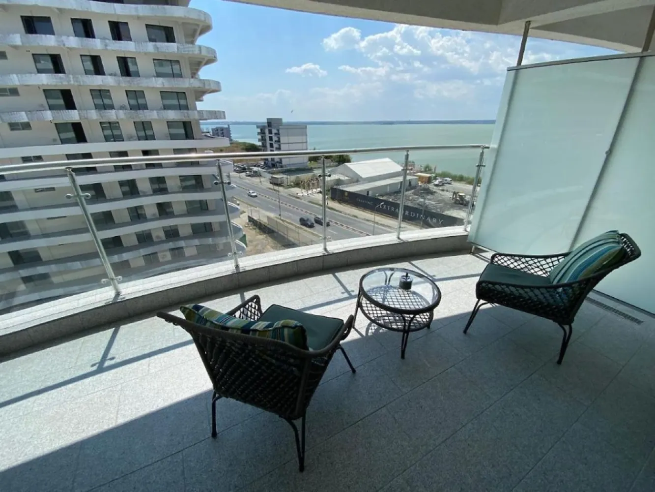 Oferta promo! 2 Cam 90 mp Casa del Mar Mamaia Nord zona cluburi ,langa plaja