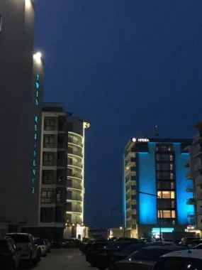 Studio de vanzare 40 mp Et. 3/4 Mamaia nord Twin Rezidence aproape de plaja