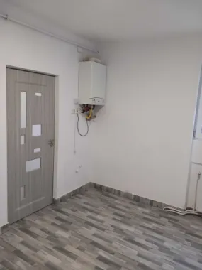 vand casa in cartierul titulescu