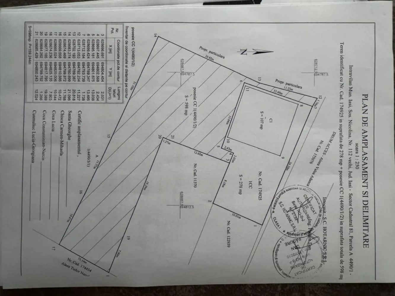 Teren cu casa zona CUG - Vând teren cu casă în Cug cu acces la două străzi Aleea Tudor Neculai și Aleea Valea Adâncă. Terenul are 876 mp din care 598 mp este teren în posesie și folosință iar cei 278 mp proprietate. Casa este intabulata și are regim de înălțime parter și pod locuibil / mansarda , amprenta la sol de 107 mp, total 214 mp cu tot cu mansarda . Casa a fost locuită până a o cumpără. Casa se află pe bucata de teren proprietate .

Nu se vinde pe bucăți. Se vinde întreaga proprietate.