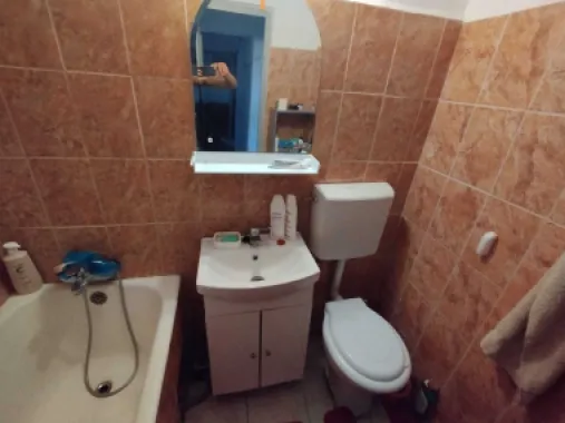 Vand apartament 4 camere zona Titan-Auchan/Ozana