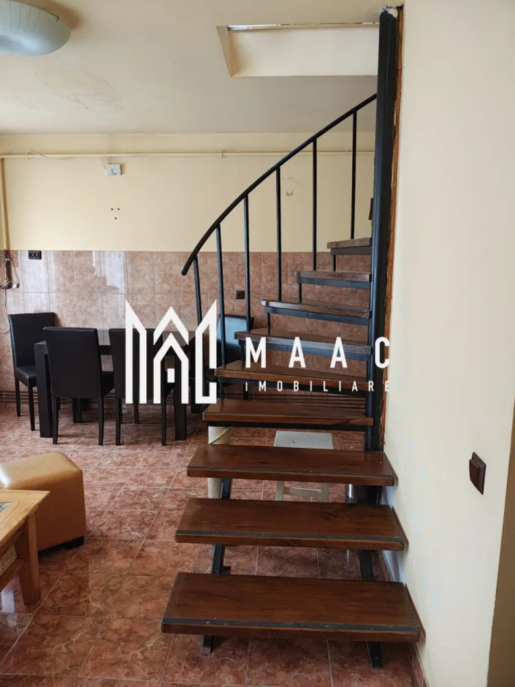 Apartament 2 camere | 37 MPU | Mobilat | Terezian - MAAC Imobilare va prezinta un apartament 2 camere tip mansardă, zona Terezian, în apropierea Pizzeriei Hot, o locație cu acces facil către mijloace de transport, magazine și alte facilități urbane.

Caracteristici:
Compartimentare pe două niveluri
Suprafață bine organizată
Etaj: 5 din 5
An construcție mansardă: 2007

Compartimentare interioară:
Nivelul I:
Hol de acces
Baie cu cabină de duș
Dormitor luminos 
Living open-space cu bucătărie complet mobilată și utilată

Nivelul II:
Zonă de relaxare sau birou
Dormitor suplimentar
Baie cu cadă.

Dotări și beneficii:
Se vinde complet mobilat, gata de mutare sau închiriere
Centrală termică proprie cu calorifere
Luminozitate datorită poziționării și ferestrelor bine amplasate

Locație:
Aproape de mijloace de transport, magazine, școli și puncte de interes.

Pentru mai multe informații sau pentru a programa o vizionare: ID: CP2555655
