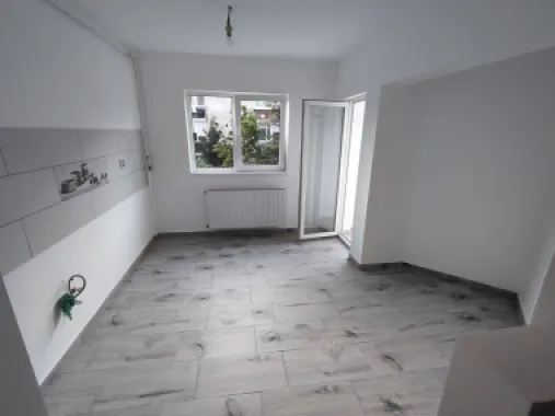BRASADAS vinde ap 2 cam finisat Micro 16 etaj 2/4.