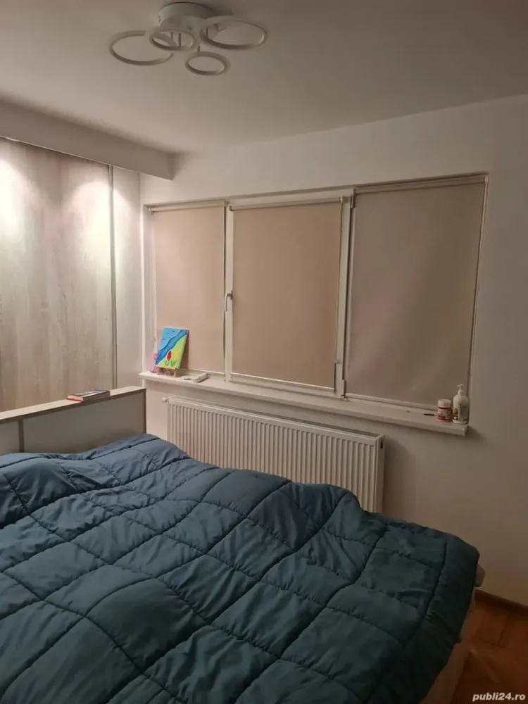 Apartament 4 camere in gheorgheni - Vand apartament 4 camere in gheorgheni.zona Hotel Royal . Compus din 3 dormitoare decomandate plus Un living cu bucatarie. O baie de serviciu si o baie cu dus. Utilat si mobilat La cheie. O boxa la subsol. Bloc izolat termic. Etaj parter inalt din 4..Zona linistita . Cu scoala si gradinite aproape. Cu parculete de joaca langa bloc . Magazine si primarie la cativa metri. Pentru mai multe poze va rog sa ma contactati pe whatupp. sau ma sunati.
Pret negociabil.