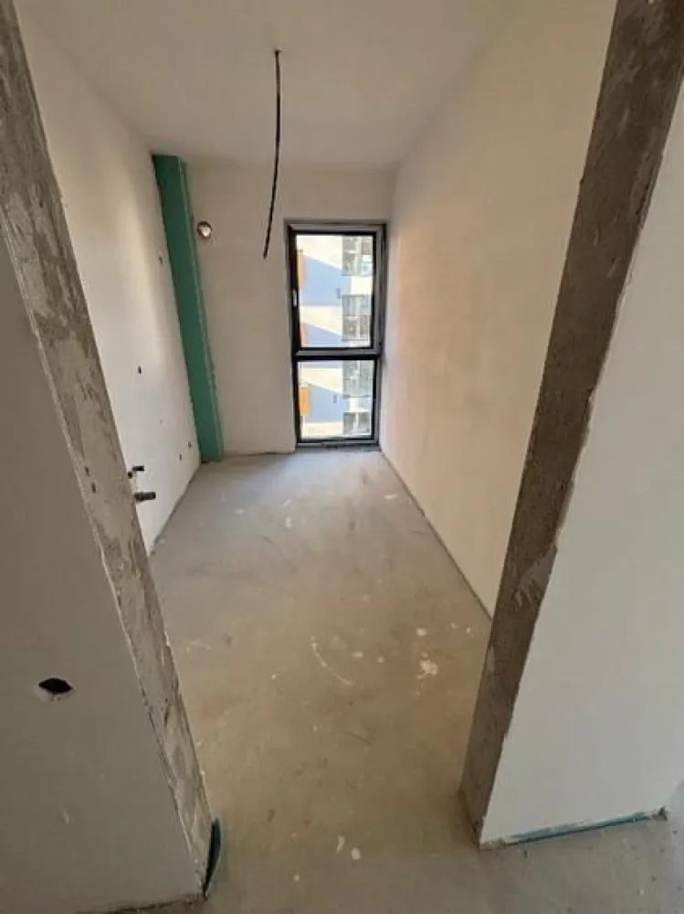 Ap. 2 camere Intre Lacuri - Ap. Cu 2 camere, etajul 2/4, incalzire in pardoseala, se va preda la stadiul semifinisat! Pret loc de parcare 15500 euro