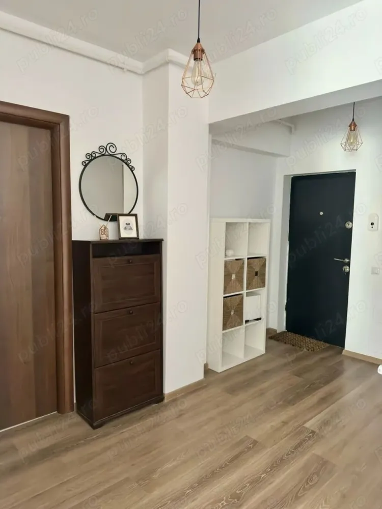 Persoana fizica vând Apartament 2 camere, 60 mp utili + terasă 30 mp - Persoana fizica vând Apartament 2 camere, 60 mp utili + terasă 30 mp, într-o zonă liniștită și ușor accesibilă din cartierul Bună Ziua.

 Detalii tehnice:
 Suprafață utilă: 60 mp
 Terasă: balcon și terasă înierbată 30 mp
 Compartimentare: dormitor, living, bucătărie închisă, baie
 Înălțime camere: 2,67 m
 Parter înalt 
 Se vinde mobilat și utilat.

 Apartamentul este ideal atât pentru locuit, cât și pentru investiție (închiriere pe termen lung). Se vinde exact ca în fotografii gata de mutare imediată.