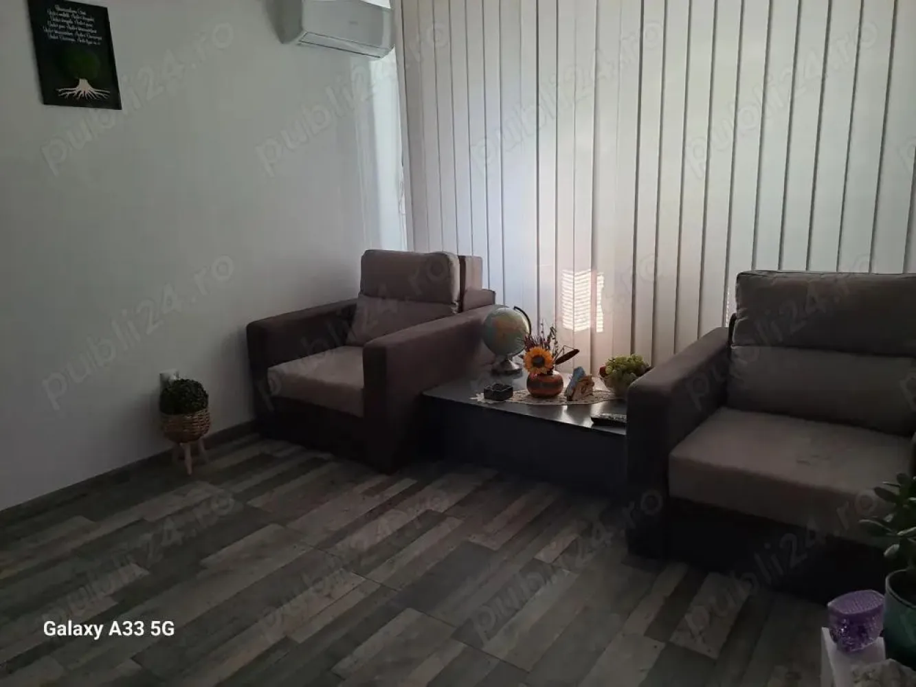 BRASADAS vinde ap 3 cam etaj 4/4 Soarelui. - Agenția imobiliara BRASADAS vinde apartament semidecomandat 3 camere 2 bai,balcon inchis , beci ,bloc caramida .izolat termic cheltuiei mici la intretinere etaj 4 din 4 ,se vinde mobilat ,zona buna magazine si spermarket foarte aproape .posibilitate parcare auto.
Www.brasadas.com.