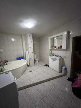 OFERTA Casa Vila Splaiul Unirii P+2+pod si P+1 sau schimb