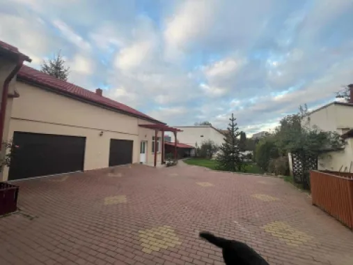 BRASADAS vinde casa zona ultracentrala 308mp cu teren 964mp.