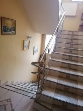 VANZARE VILA - Bucuresti - sector 3, in zona parcul Alexandru Ioan Cuza (IOR)